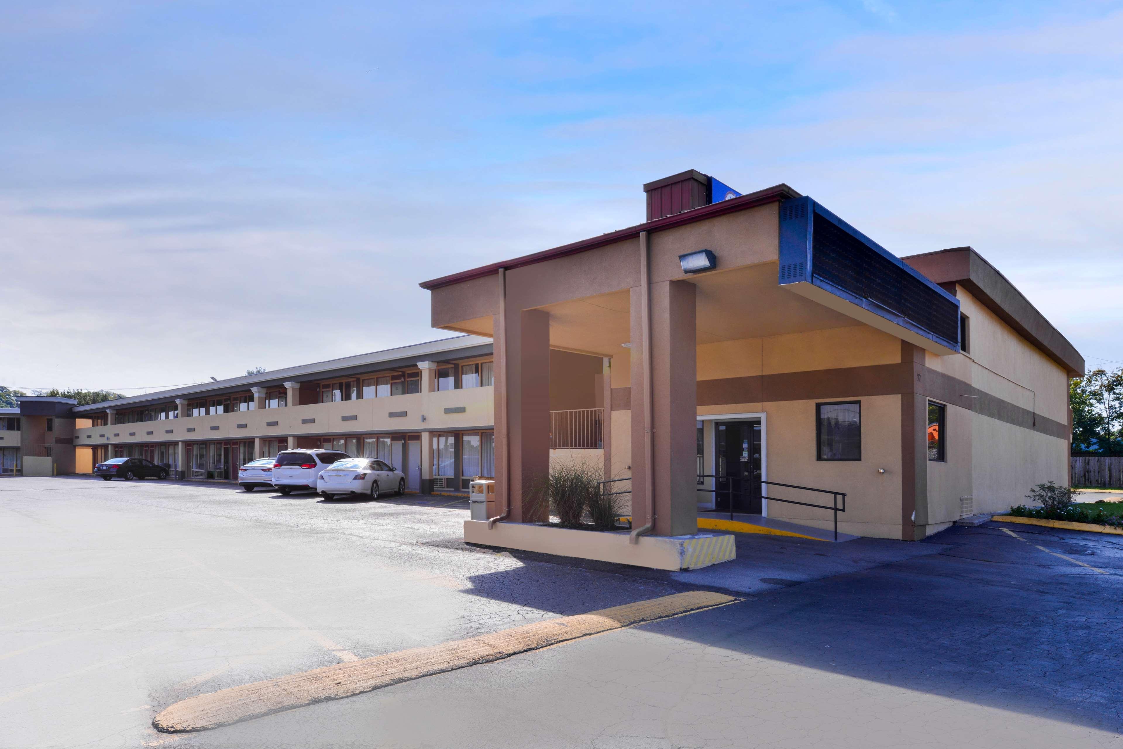 Americas Best Value Inn-Nashville/Airport South Kültér fotó