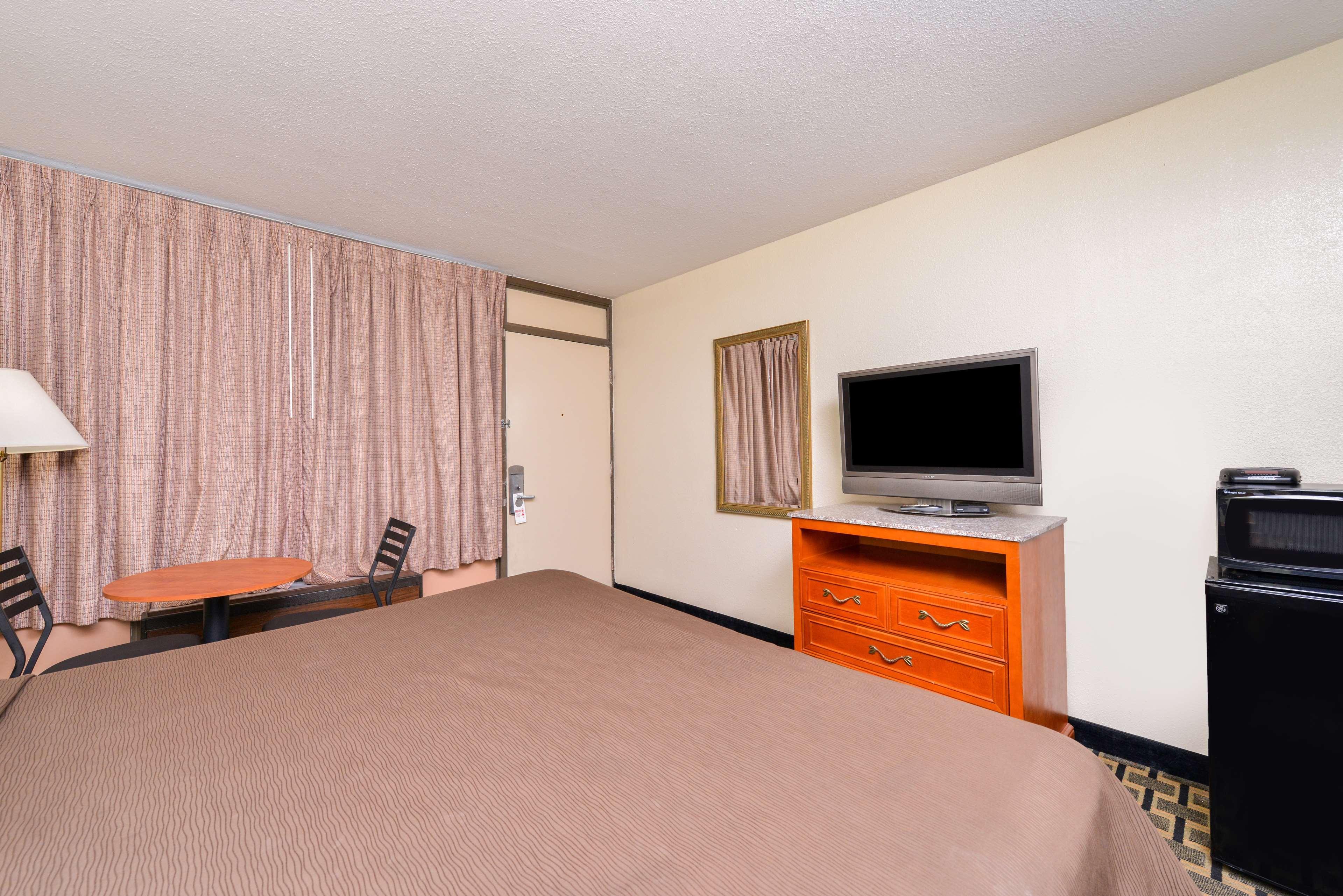 Americas Best Value Inn-Nashville/Airport South Kültér fotó